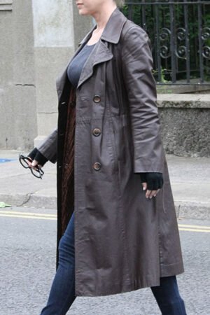 Alice_Eve_Black_Leather_Coat