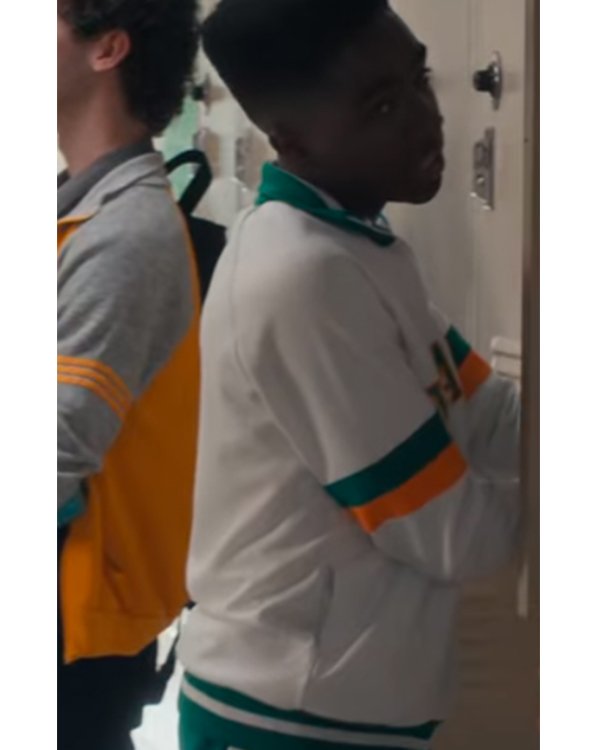 Stranger_Things_S04_Caleb_McLaughlin_Hawkins_Jacket_2