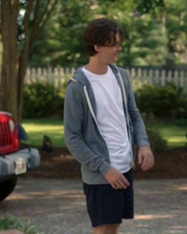 The_Summer_I_Turned_Pretty_2022_Gavin_Casalegno_Hoodie
