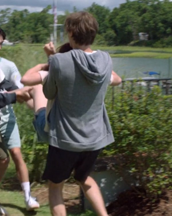 The_Summer_I_Turned_Pretty_2022_Gavin_Casalegno_Hoodie_3