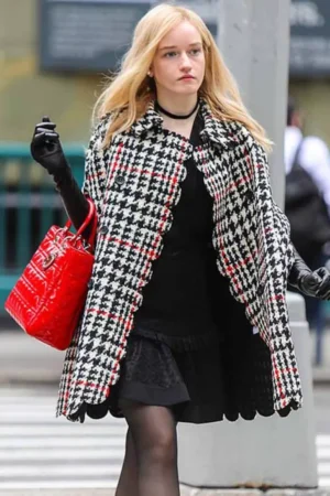 JULIA_GARNER _INVENTING_ANNA _COAT