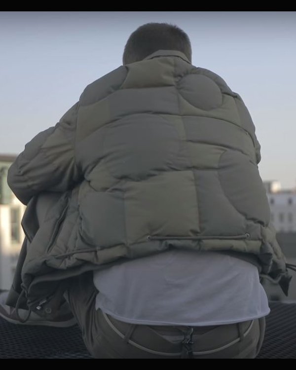 Justin_Bieber_Stay_Puffer_Jacket_3
