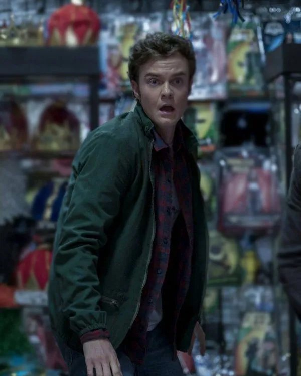 The_Boys_S03_Jack_Quaid_Striped_Jacket_3
