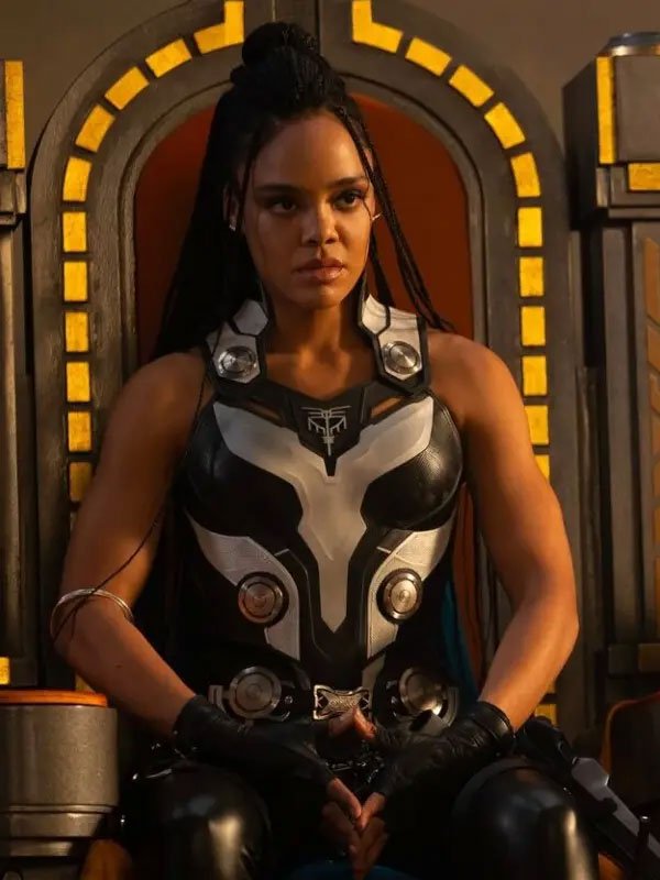 Thor_Love_and_Thunder_Valkyrie_Costume_2