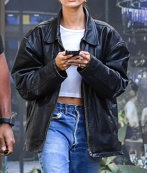 Hailey_Bieber_Black_Leather_Jacket