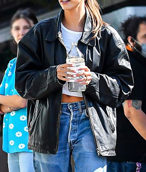 Hailey_Bieber_Black_Leather_Jacket_3