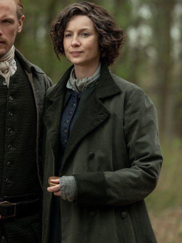Outlander-Season-7-Claire-Randall-Green-Coat