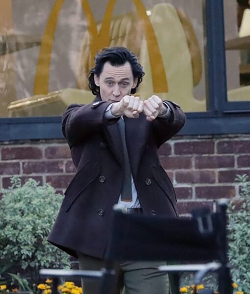Loki-S02-Tom-Hiddleston-Peacoat-510x600
