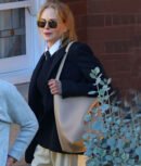 Nicole-Kidman-Black-Blazer-3-680x800