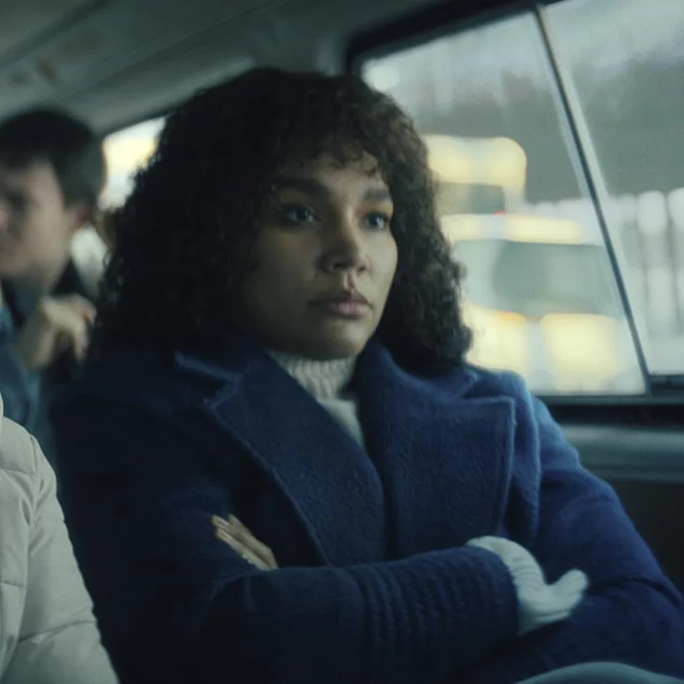 The-Umbrella-Academy-S04-Allison-Hargreeves-Coat