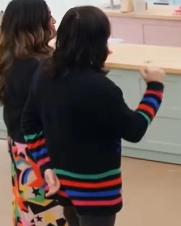 Great British Bake Off Noel Fielding Your Circus World Sweater