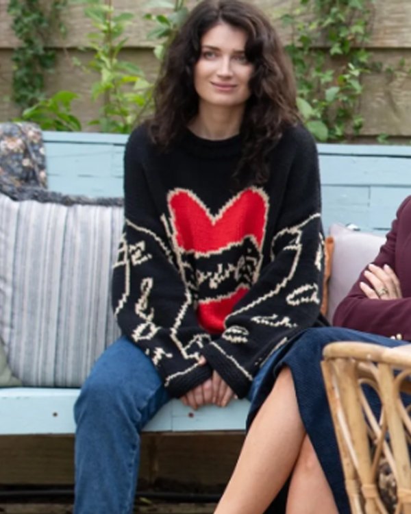 Bad-Sisters-S02-Eve-Hewson-Love-Black-Heart-Sweater